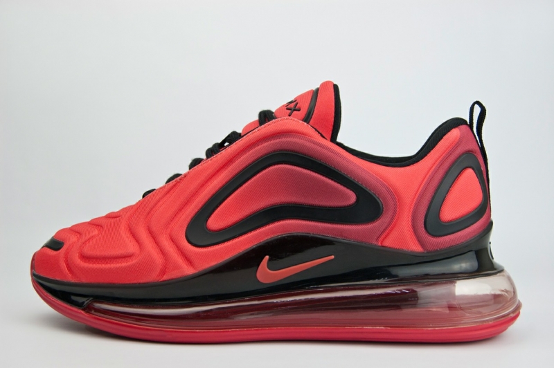 Кроссовки Nike Air Max 720 black yellow
