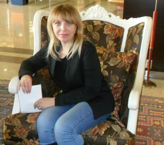 Консультирую студентов и школьников