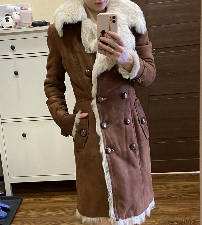 Продаю дубленку с натуральным мехом